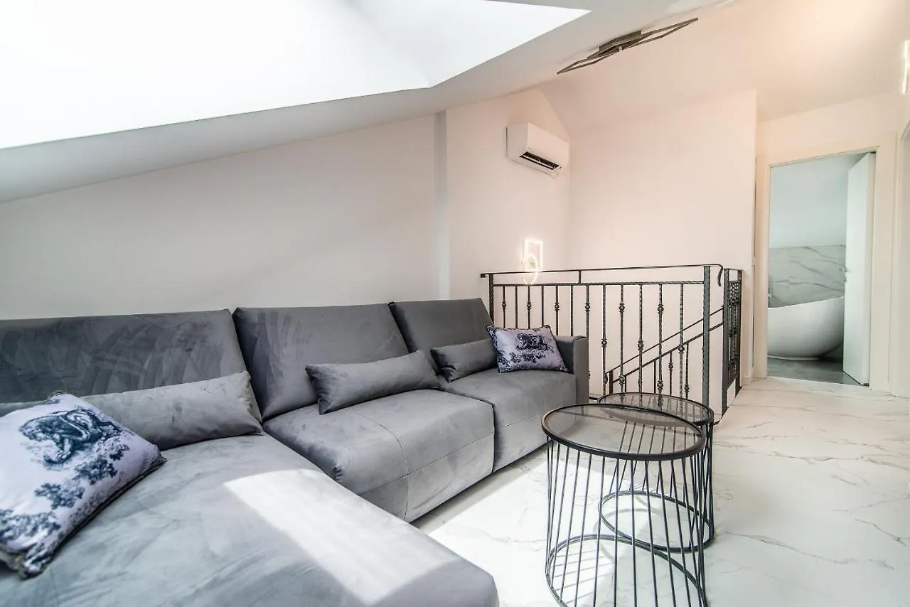 Luxury Apartment Queens Dramalj